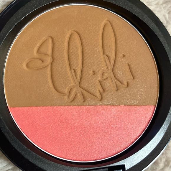 MAC X RiRi - Picture 4 of 7